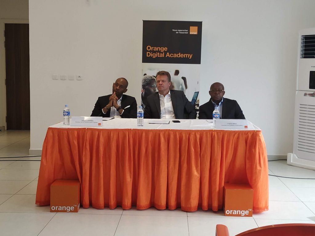 Les officiels d'Orange lors du lancement d'Orange Digital Academy