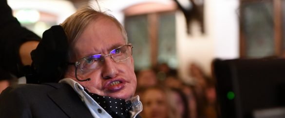 Le professeur Stephen Hawking à Cambridge en novembre 2017 - GettyImages