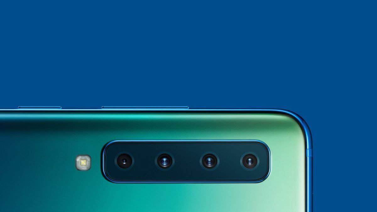 Samsung Galaxy A9 : le premier smartphone au monde équipé de 4 caméras arrières